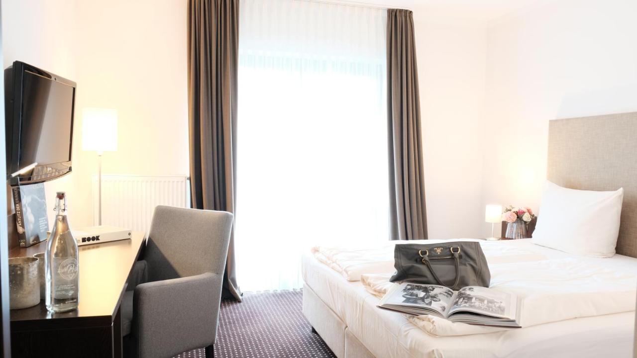 Hotel Zur Post Виел Екстериор снимка