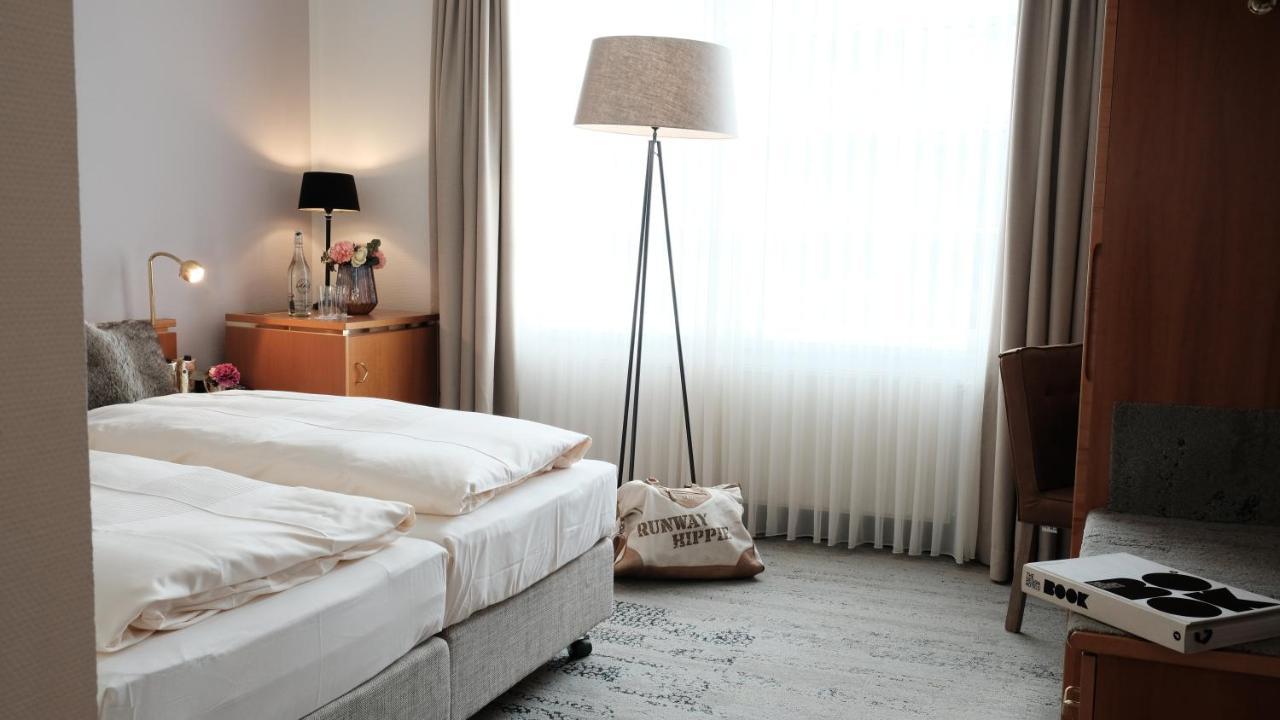 Hotel Zur Post Виел Екстериор снимка